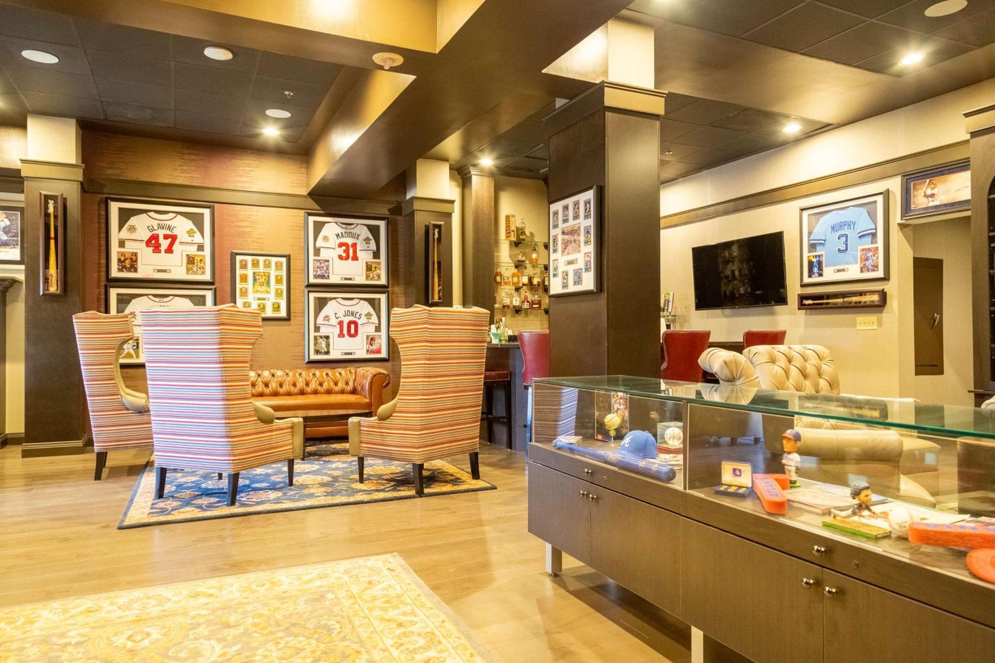 Doubletree Suites By Hilton At The Battery Atlanta Smyrna Exteriör bild